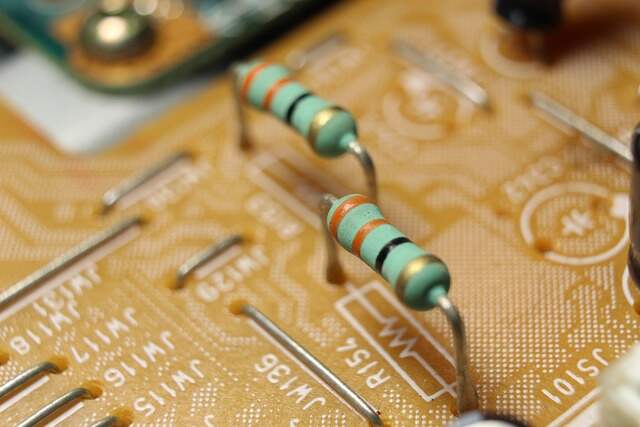 resistance in a PCB