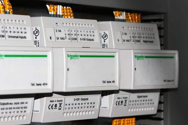 PLC का SCADA और HMI में उपयोग (PLC with SCADA & HMI)